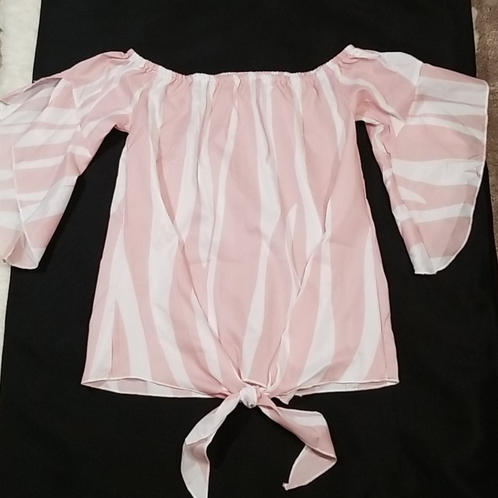 Pattern Cold Shoulder Bow pink and white Top. M - Picture 8 of 12